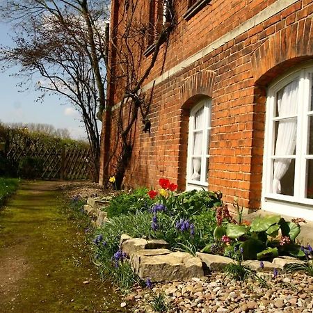 Idyllische Ferienwohnung Auf Altem Bauernhof Mit Wallbox Emmerthal Ngoại thất bức ảnh
